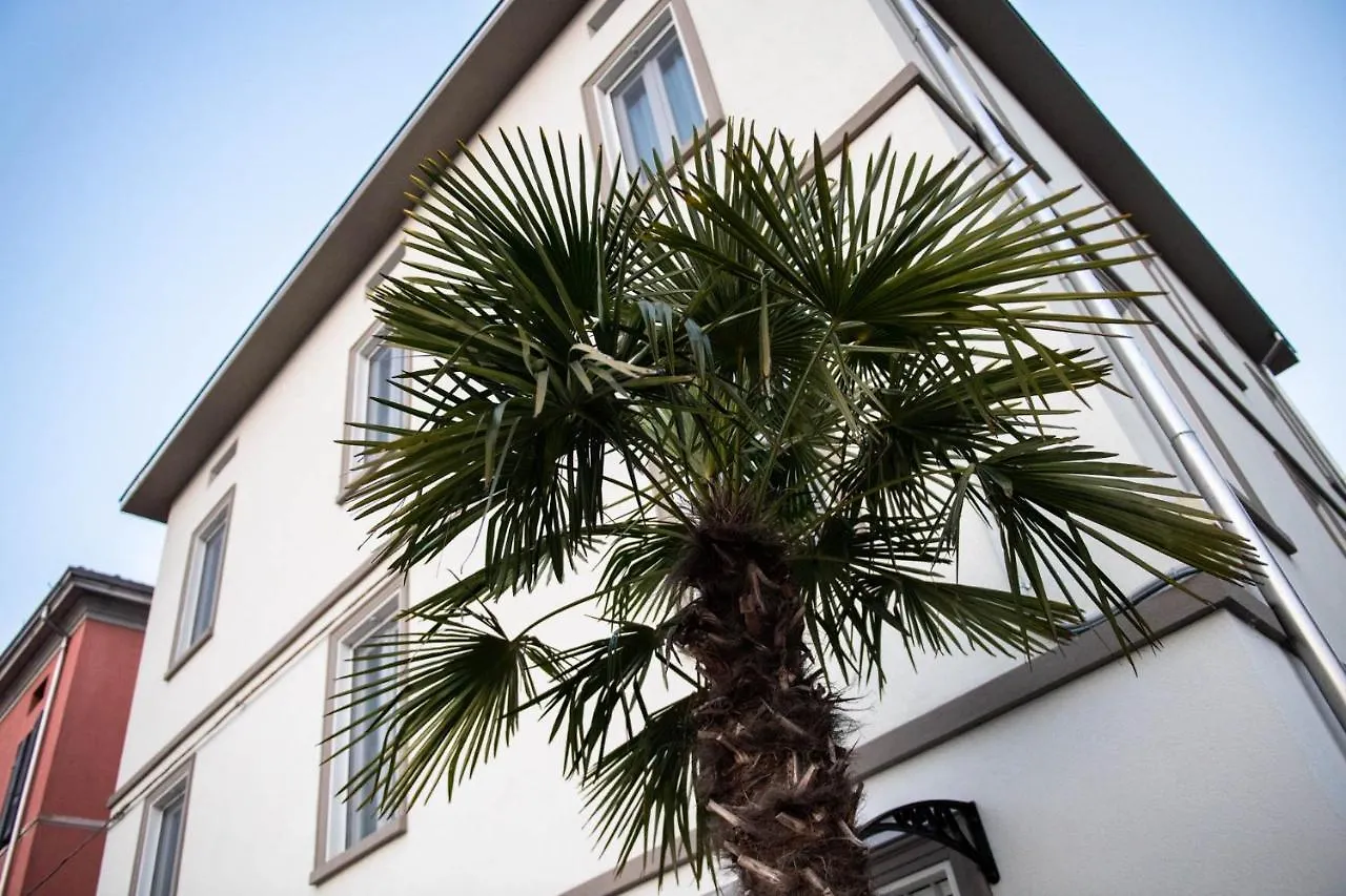 Le Palme contacts
